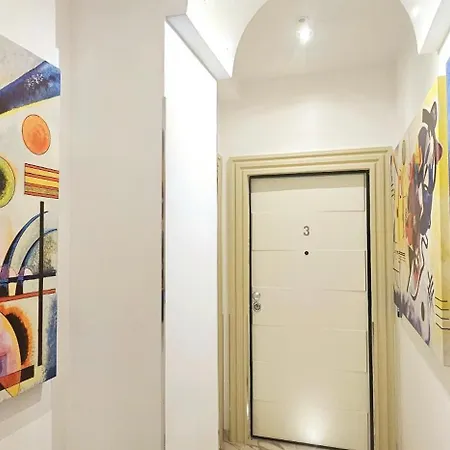 Il Magnifico Superior 400m From Tiburtina Railway Station And 290m From Metro Отель типа 