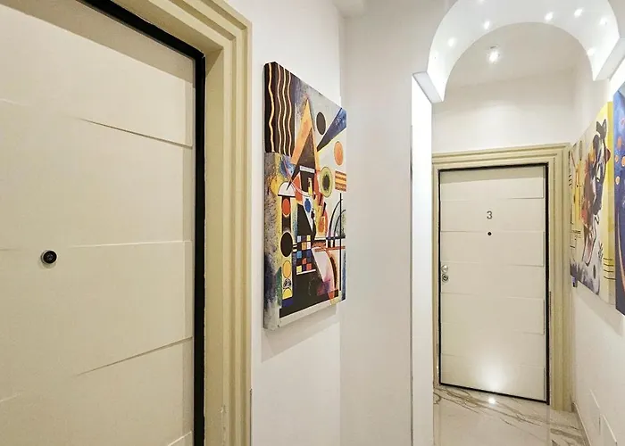 Couette-café Il Magnifico Superior 400m From Tiburtina Railway Station And 290m From Metro