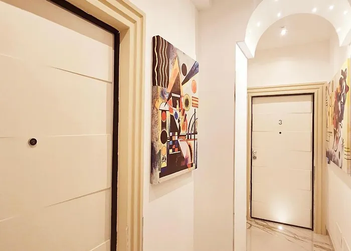 Il Magnifico Superior 400m From Tiburtina Railway Station And 290m From Metro 4* Rome