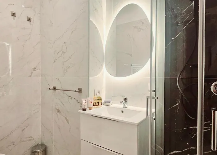 Il Magnifico Superior 400m From Tiburtina Railway Station And 290m From Metro 4* Rome